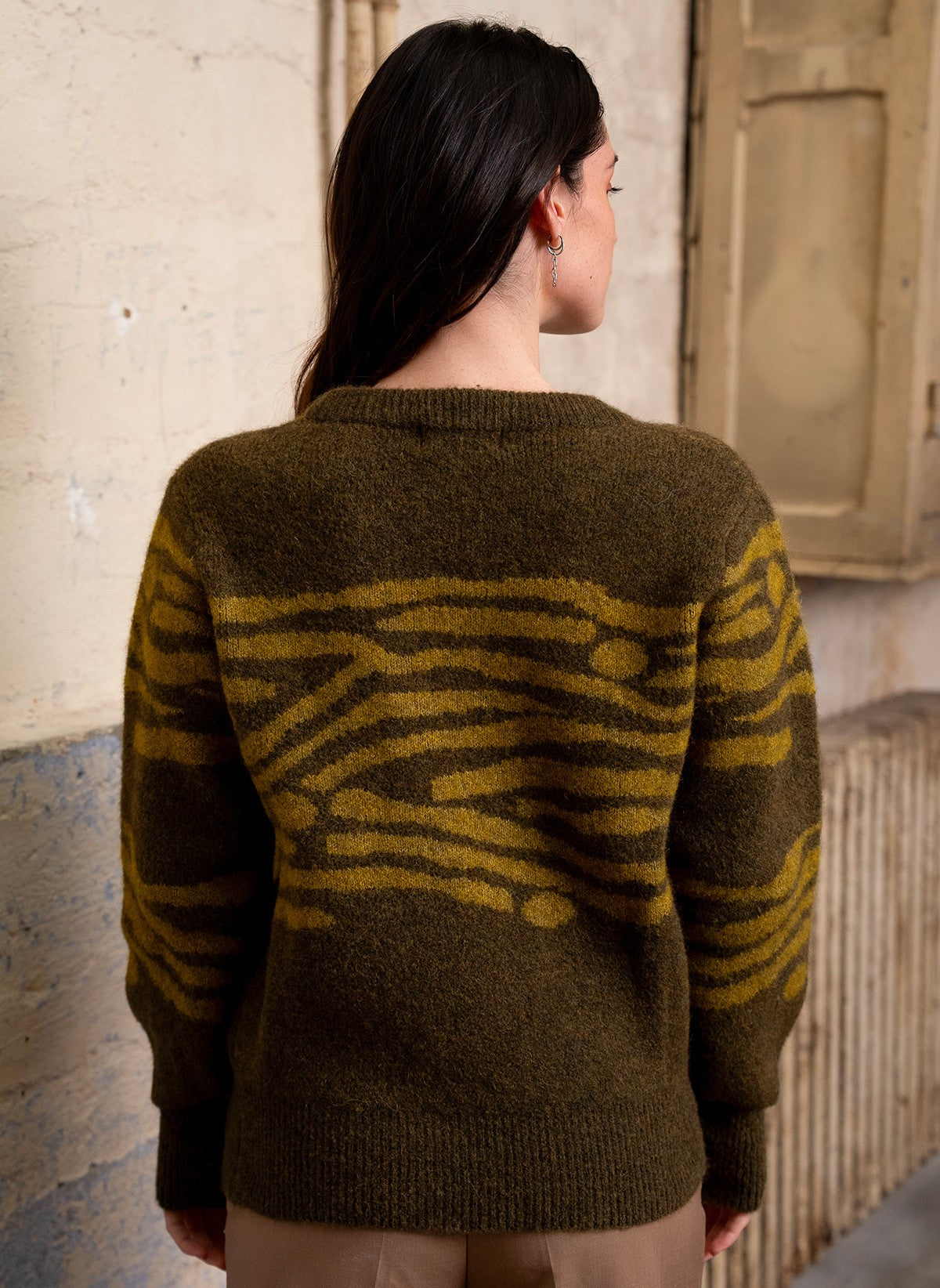 PULL BARBA latte
