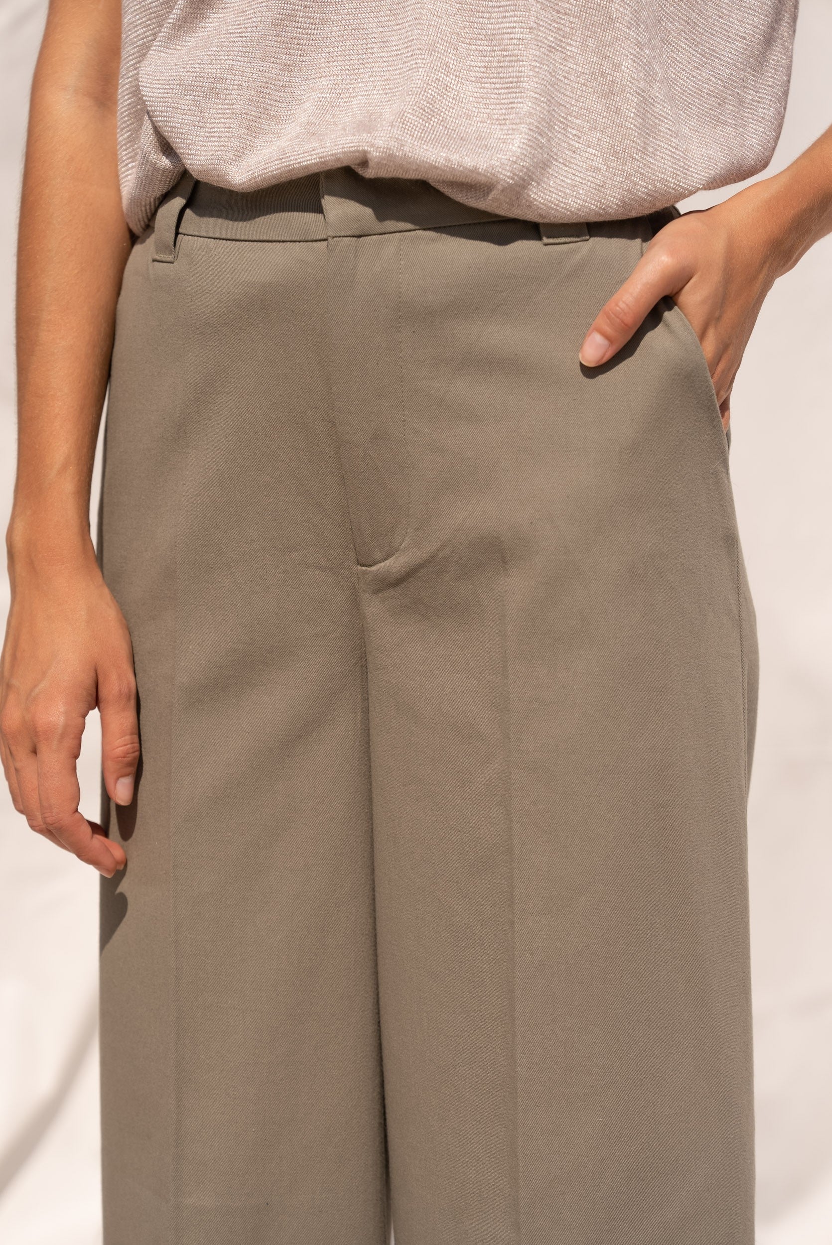 ISORA TROUSERS khaki