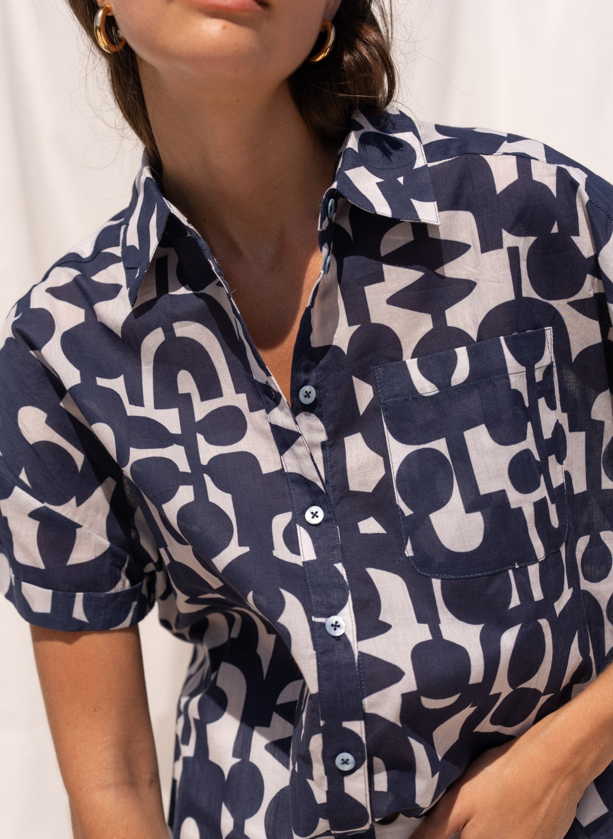 IMANI totem night SHIRT