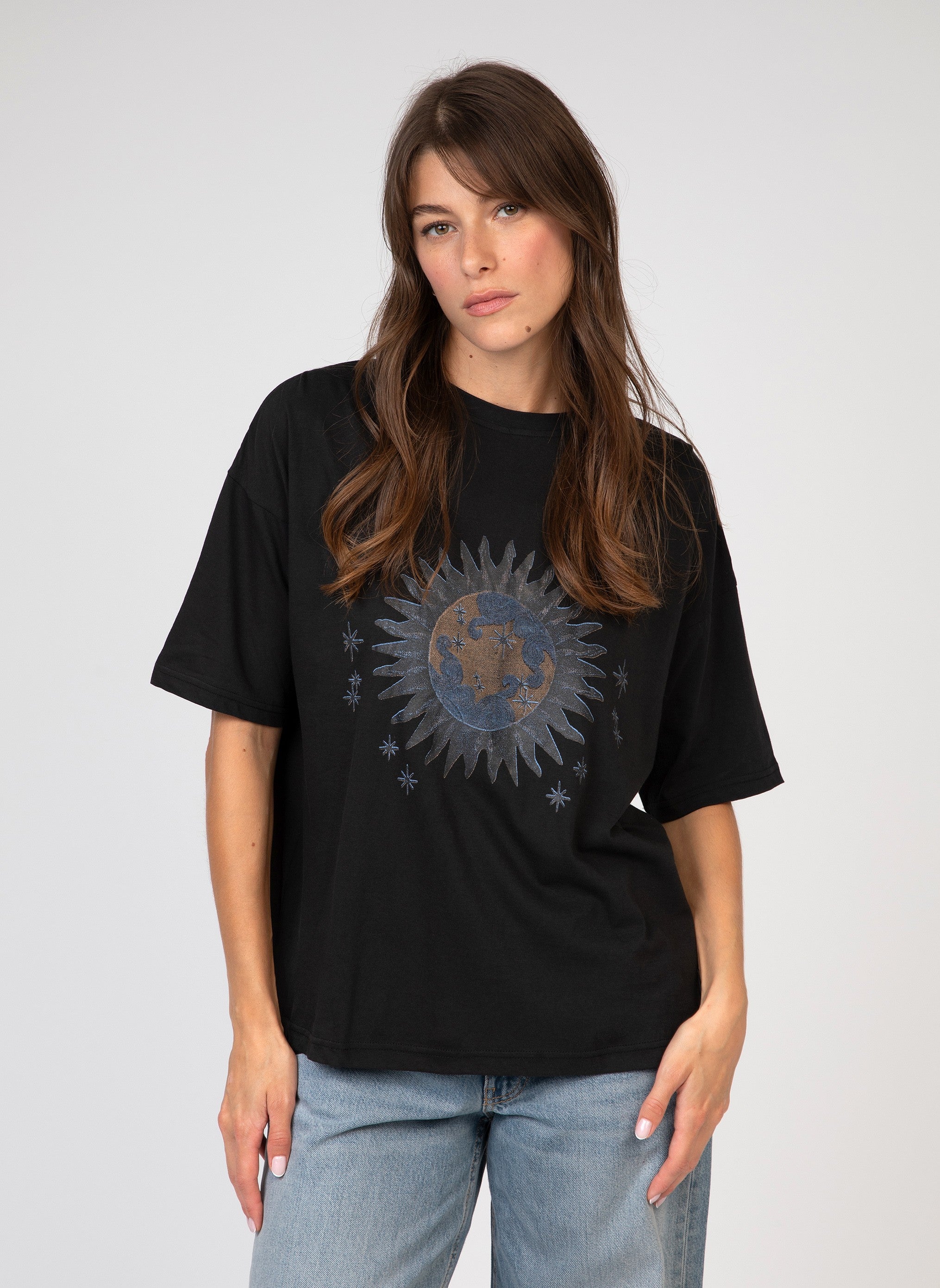 T-SHIRT DETOILE black