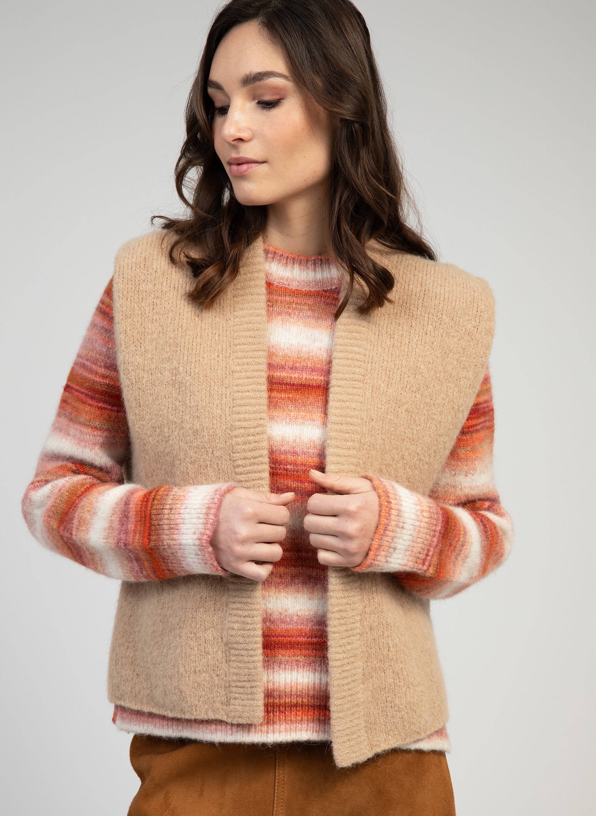 BESCO camel GILET