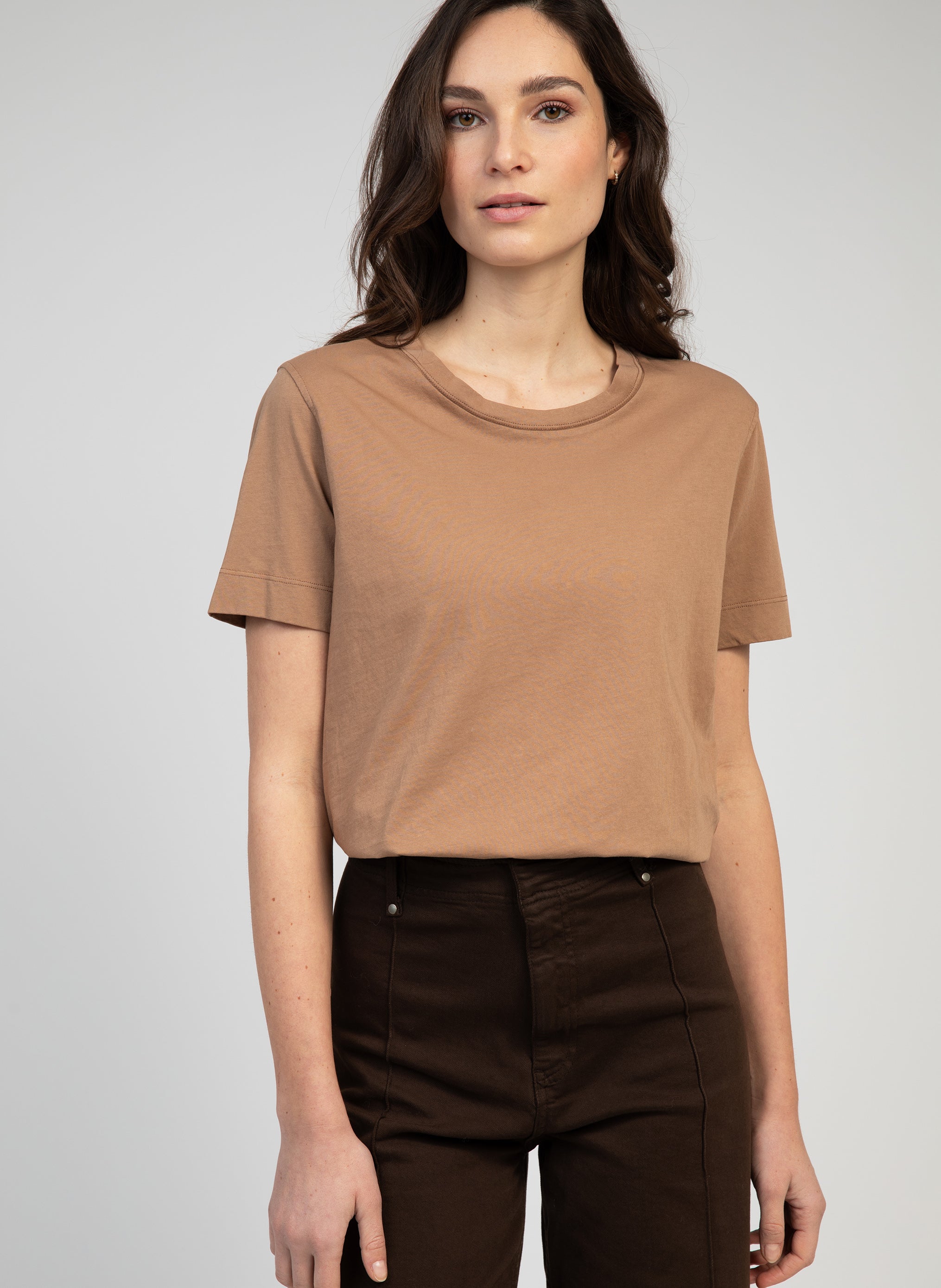 T-SHIRT DORATONA camel