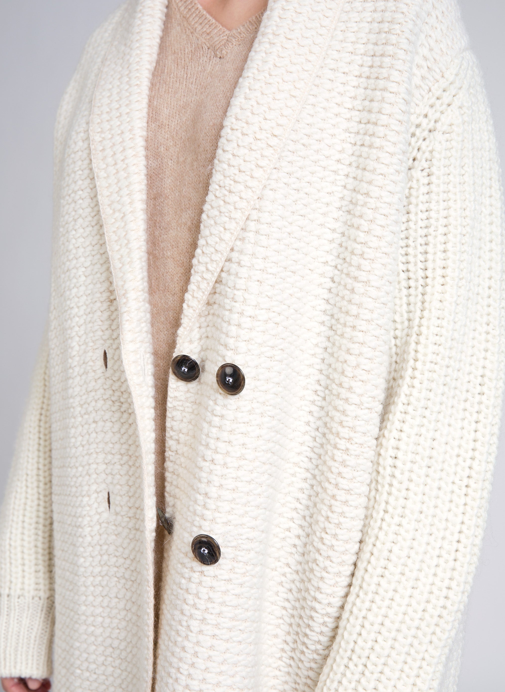 LEDYLAN milk COAT